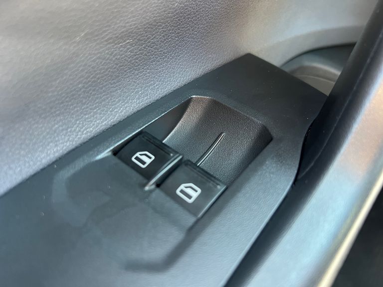 VolksWagen Polo Track 1.0 Flex 12V 5p