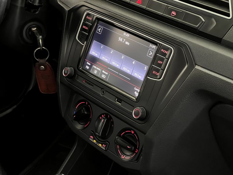 VolksWagen VOYAGE 1.6 MSI Flex 16V 4p Aut.