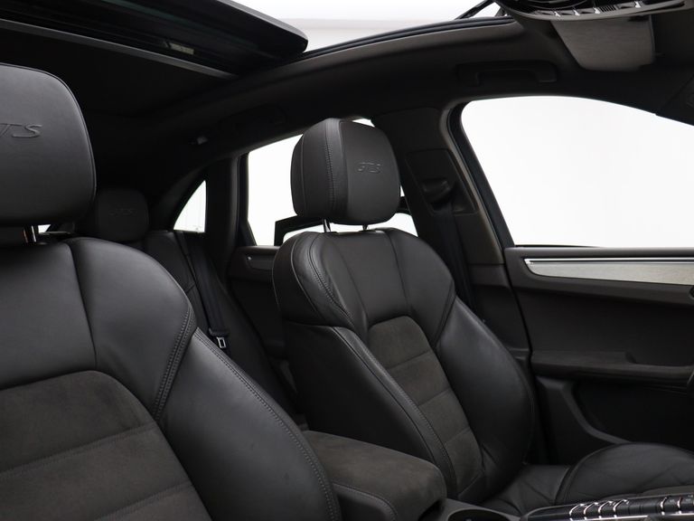 Porsche Macan GTS 3.0 Bi-Turbo 360cv