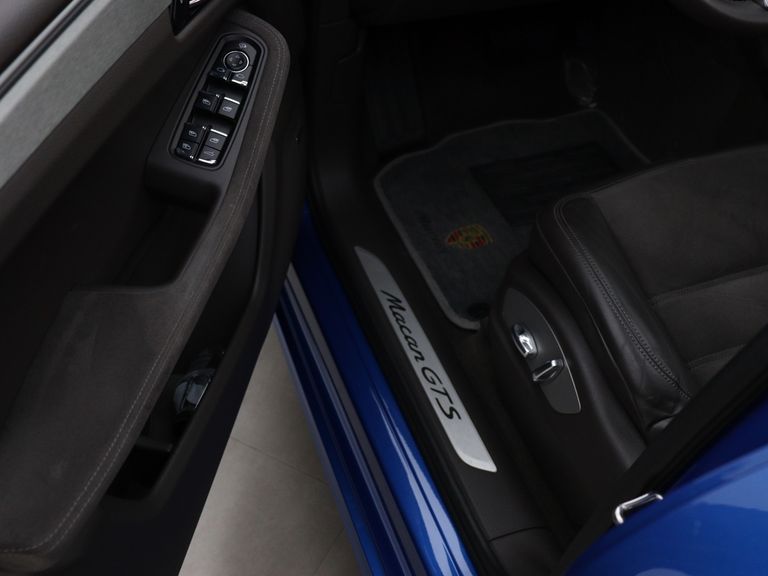 Porsche Macan GTS 3.0 Bi-Turbo 360cv