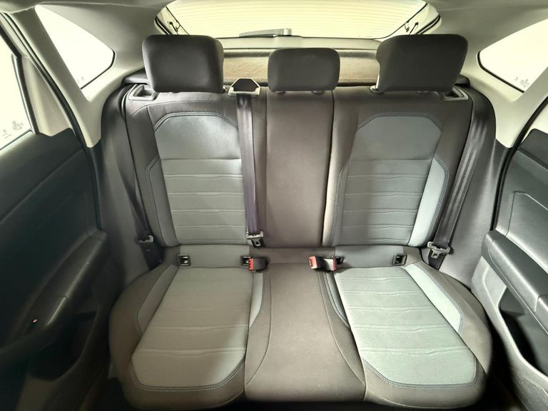 VolksWagen Nivus Comfortline 1.0 200 TSI Flex Aut.