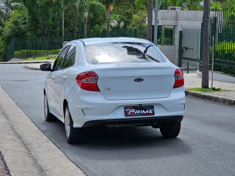 Ford Ka 1.5 Sedan SE 12V Flex 4p Aut.