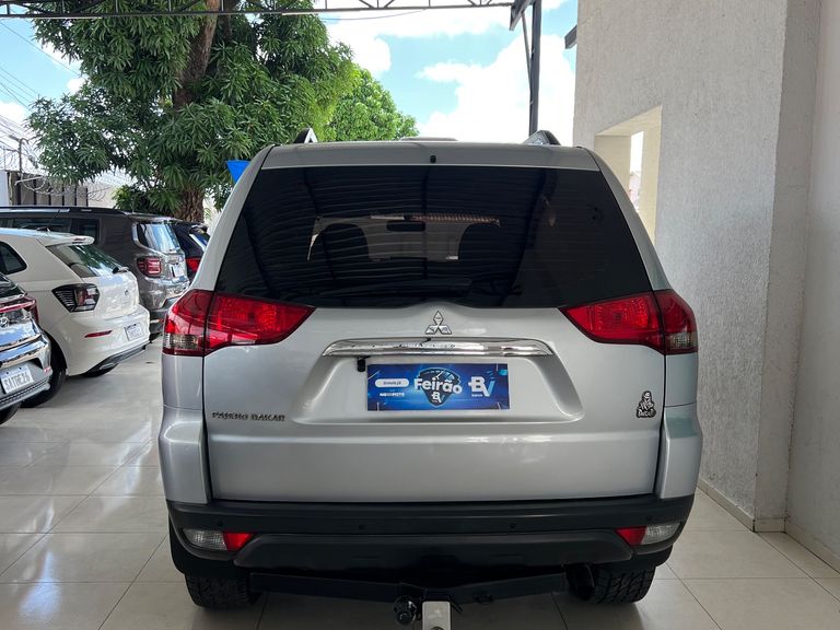 Mitsubishi Pajero DAKAR 3.2 4x4 T.I. Dies. 5p Aut.