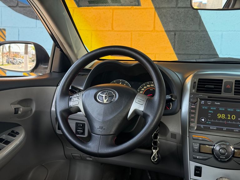 Toyota Corolla GLi 1.8 Flex 16V Mec.