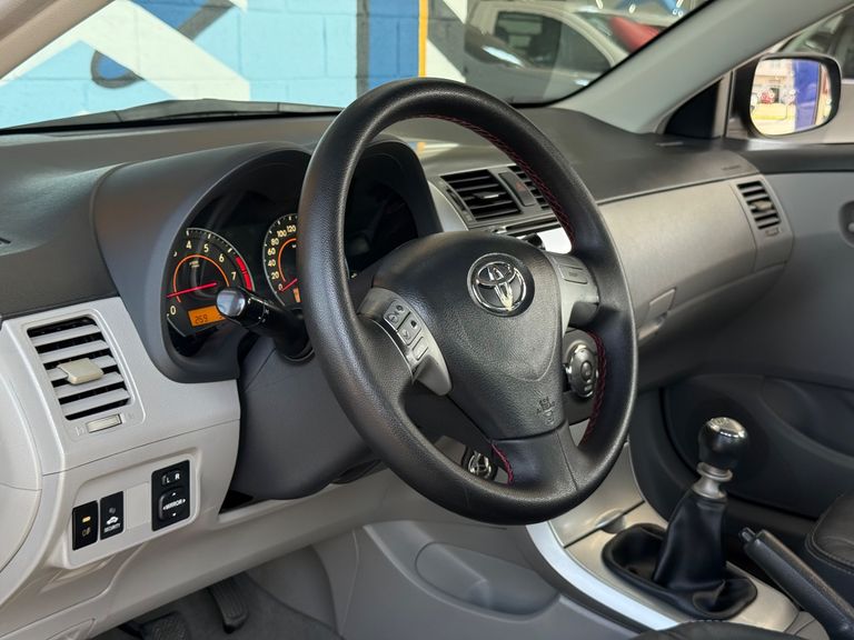 Toyota Corolla GLi 1.8 Flex 16V Mec.