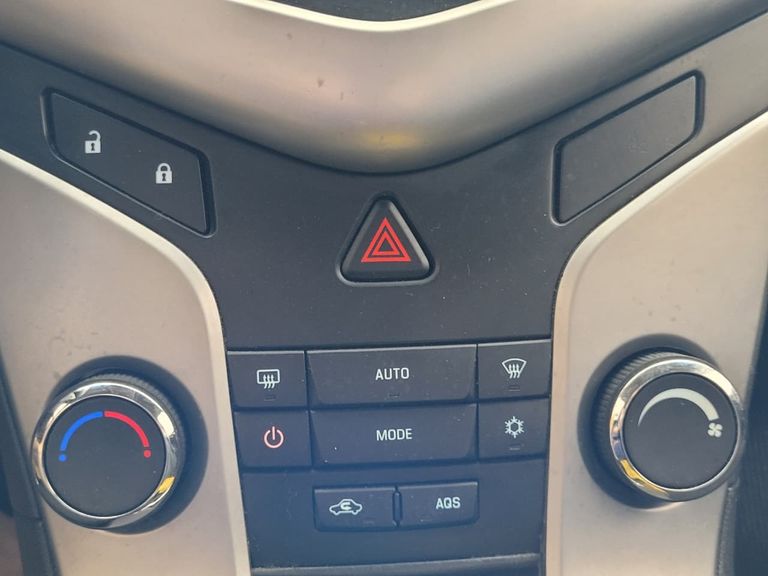 Chevrolet CRUZE HB Sport LT 1.8 16V FlexP. 5p Mec