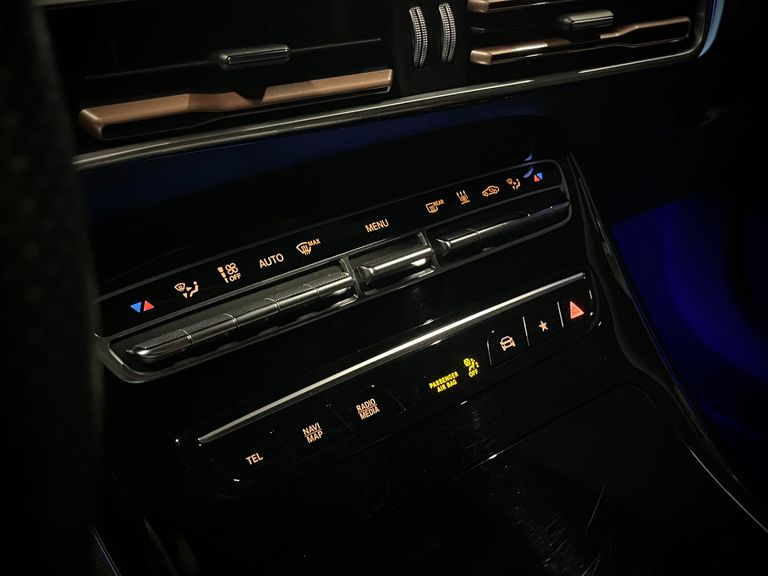 Mercedes EQC 400 4MATIC AMG Line (Elétrico)