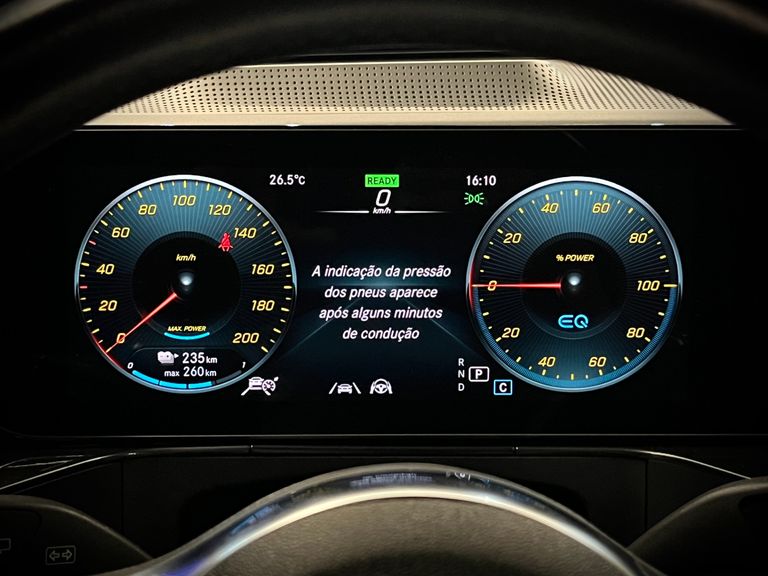 Mercedes EQC 400 4MATIC AMG Line (Elétrico)