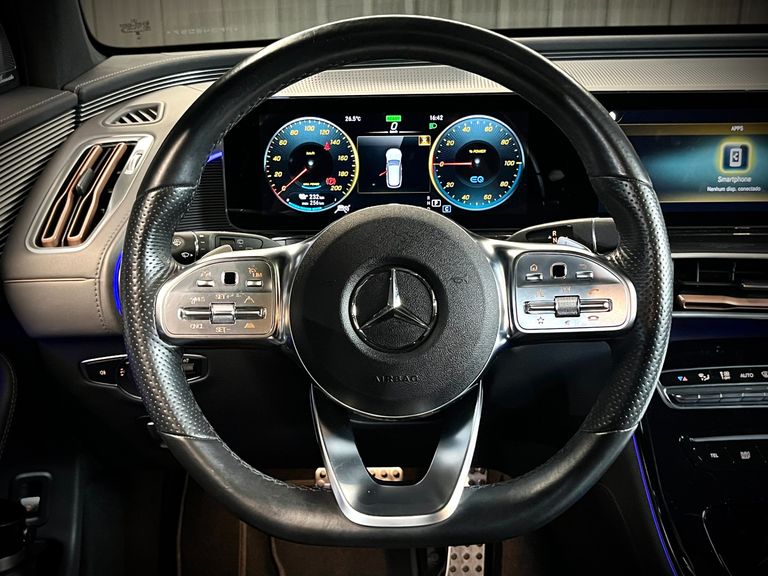 Mercedes EQC 400 4MATIC AMG Line (Elétrico)