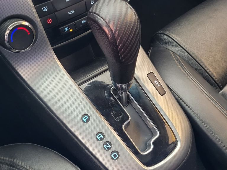 Chevrolet CRUZE HB Sport LTZ 1.8 16V FlexP. 5p Aut