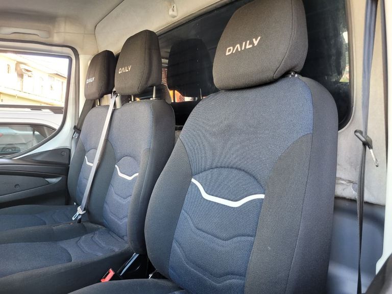 IVECO DAILY CHASSI 35-150 Longo 3.0 (Diesel)