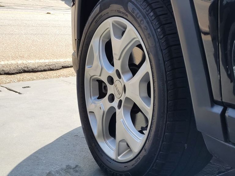 Jeep COMPASS LONGITUDE 2.0 4x2 Flex 16V Aut.