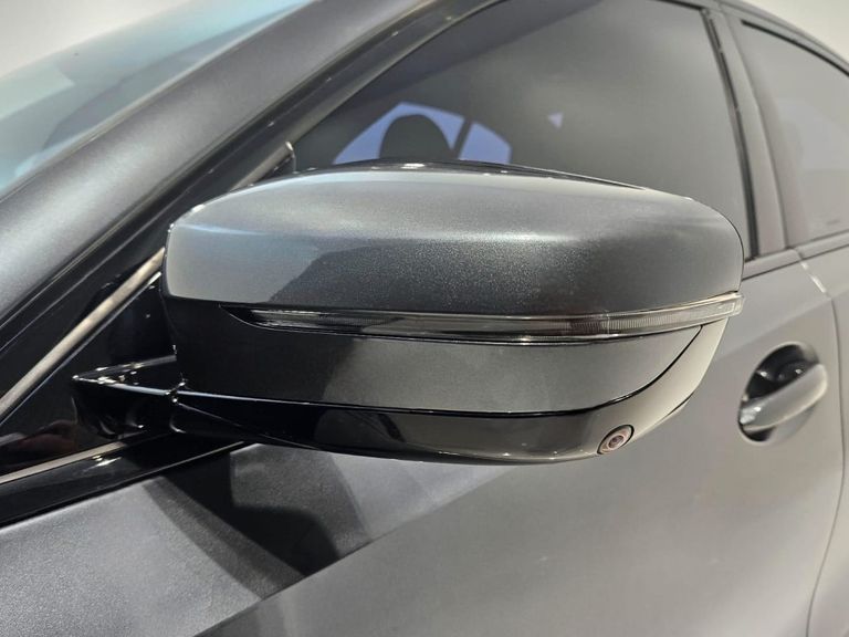 BMW 330e M Sport 2.0 Turbo Aut. (Híbrido)