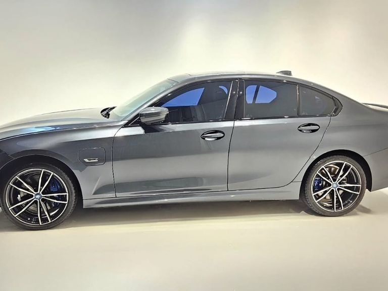 BMW 330e M Sport 2.0 Turbo Aut. (Híbrido)