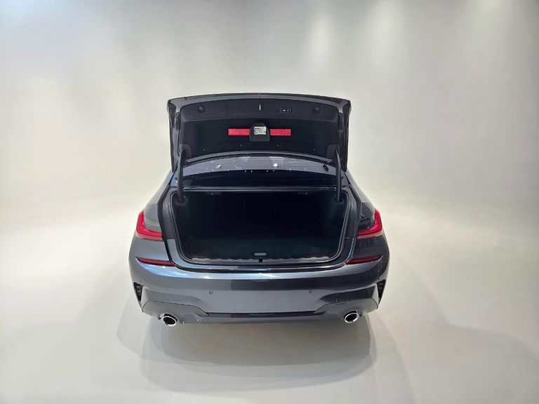 BMW 330e M Sport 2.0 Turbo Aut. (Híbrido)