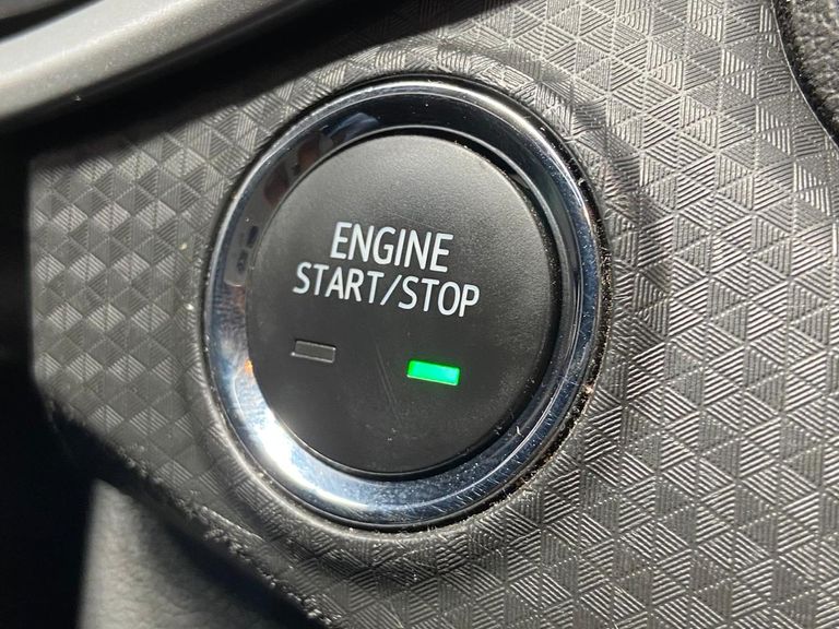 Chevrolet ONIX SEDAN Plus LT 1.0 12V Flex 4p Mec.