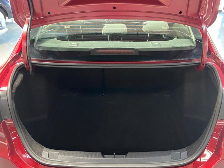 Chevrolet ONIX SEDAN Plus LT 1.0 12V Flex 4p Mec.