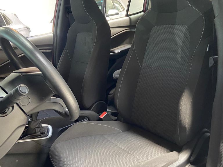 Chevrolet ONIX SEDAN Plus LT 1.0 12V Flex 4p Mec.