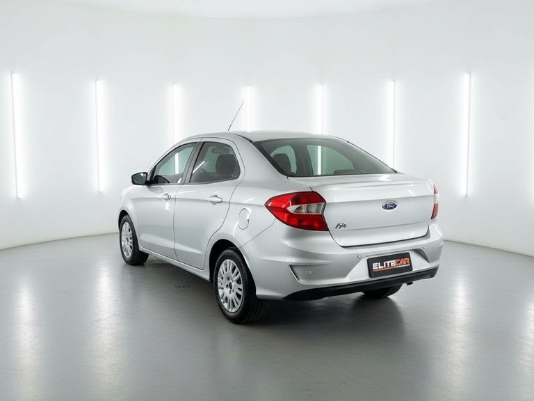 Ford Ka 1.5 Sedan SE Plus 12V Flex 4p Aut.