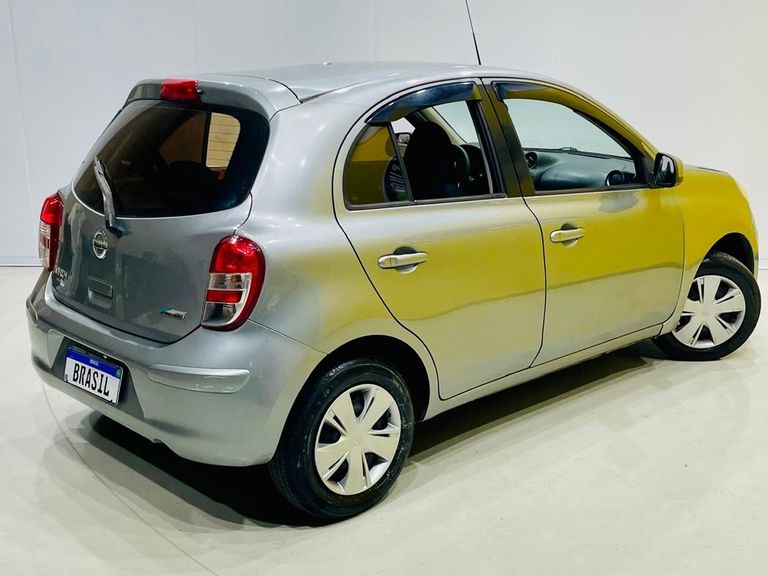 Nissan MARCH S 1.0 16V Flex Fuel 5p