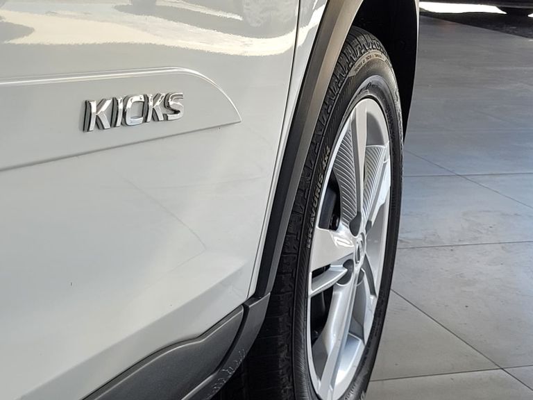 Nissan KICKS S 1.6 16V FlexStar 5p Mec.