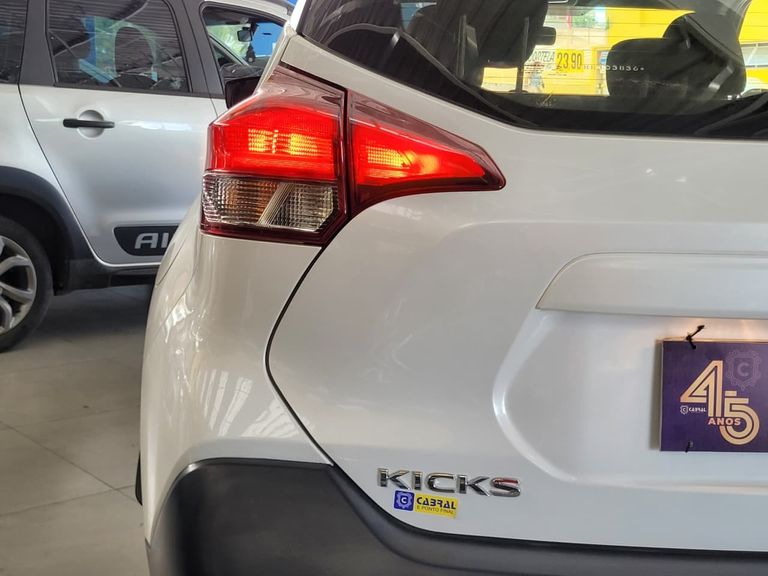 Nissan KICKS S 1.6 16V FlexStar 5p Mec.
