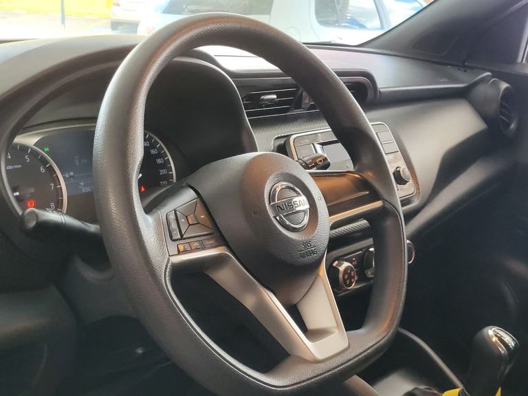 Nissan KICKS S 1.6 16V FlexStar 5p Mec.
