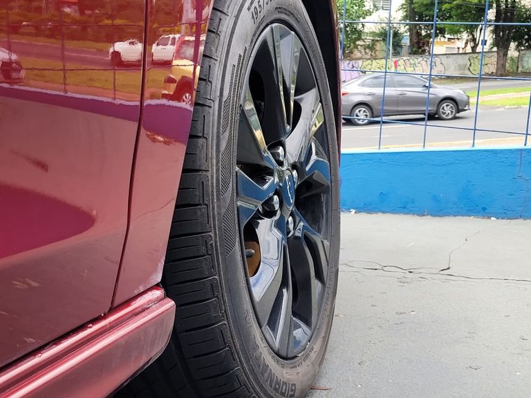 Chevrolet ONIX HATCH RS 1.0 TB 12V Flex 5p Aut.