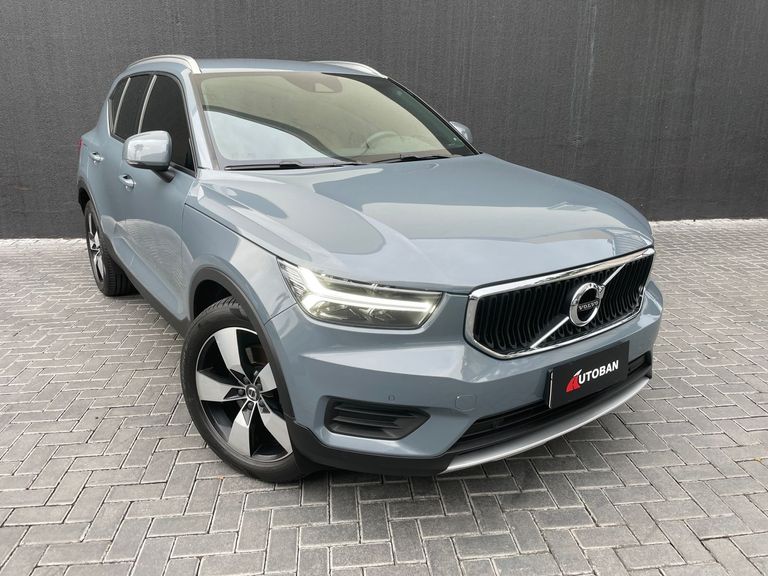 Volvo XC 40 T-5 MOMENTUM 2.0 252cv AWD