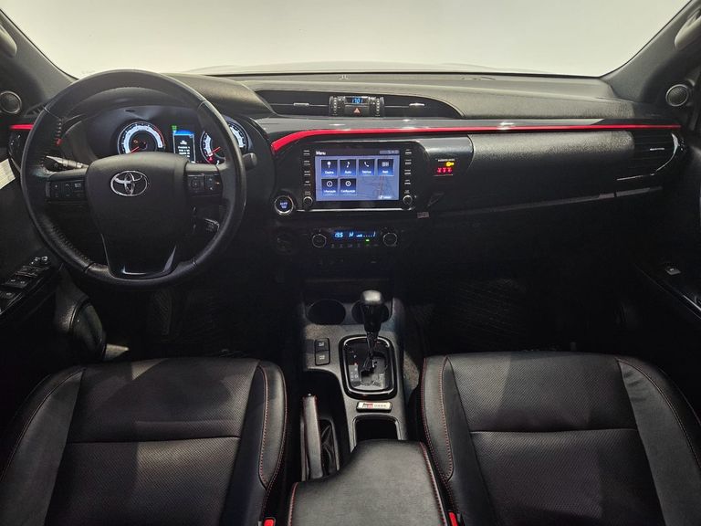 Toyota Hilux CD GR-S 4x4 2.8 TDI Dies. Aut.