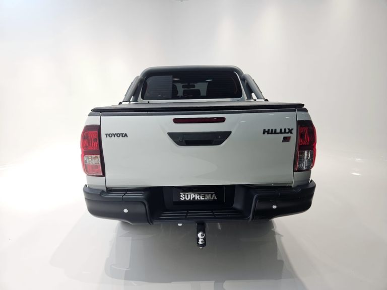 Toyota Hilux CD GR-S 4x4 2.8 TDI Dies. Aut.