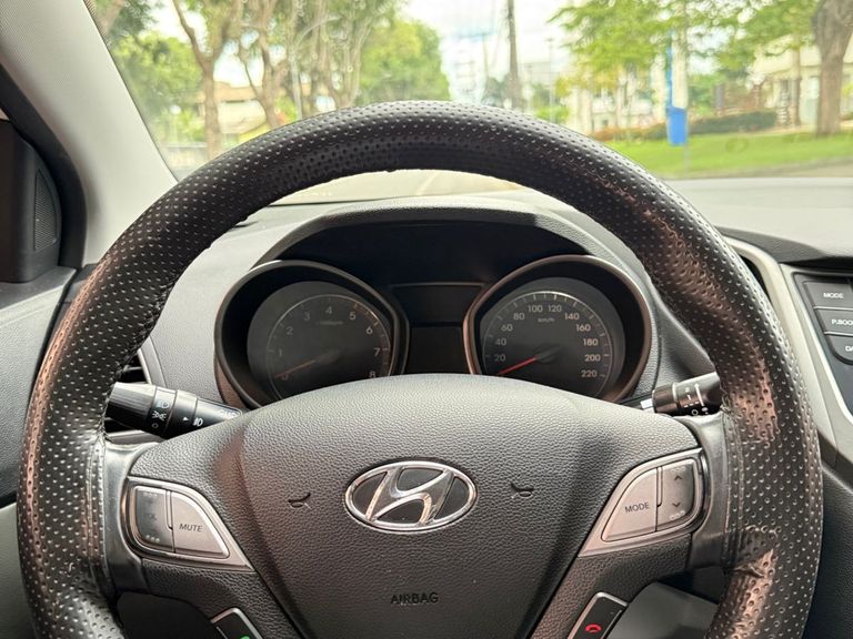 Hyundai HB20S Premium 1.6 Flex 16V Aut. 4p