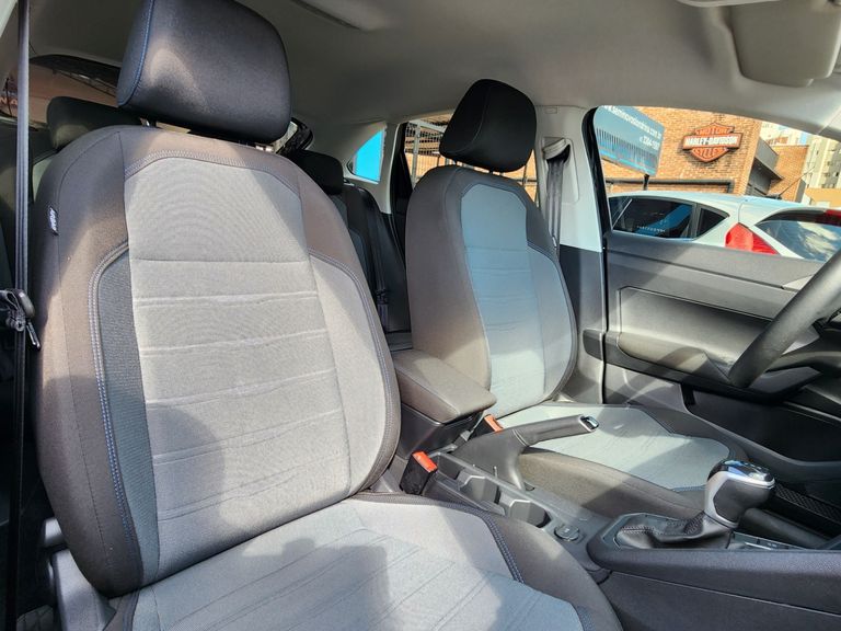 VolksWagen Nivus Comfortline 1.0 200 TSI Flex Aut.