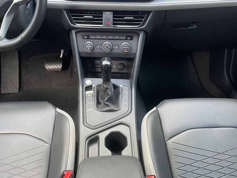 VolksWagen TAOS Comfortline 1.4 250 TSI Flex Aut.