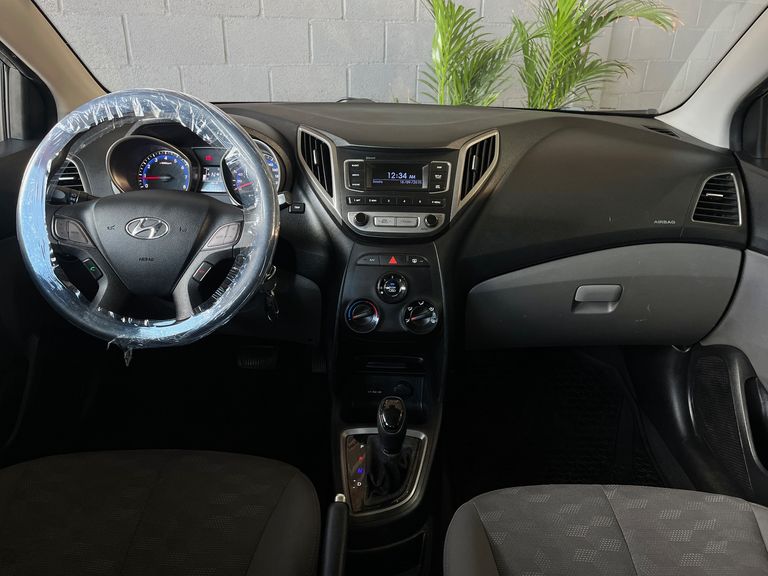 Hyundai HB20S C.Style/C.Plus1.6 Flex 16V Aut. 4p