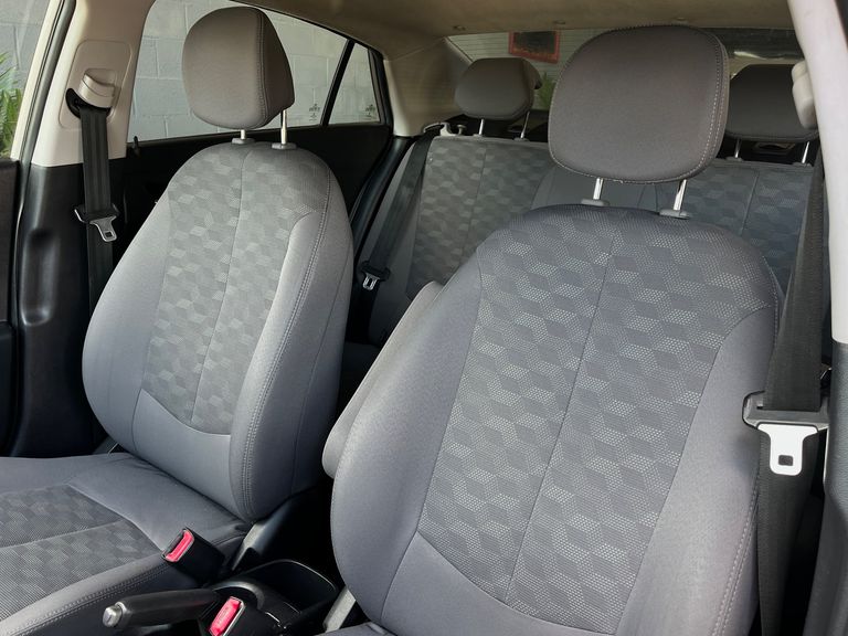 Hyundai HB20S C.Style/C.Plus1.6 Flex 16V Aut. 4p