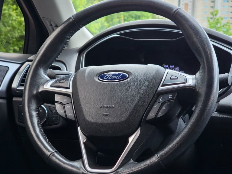Ford Fusion Titanium 2.0 GTDI Eco. Fwd Aut.