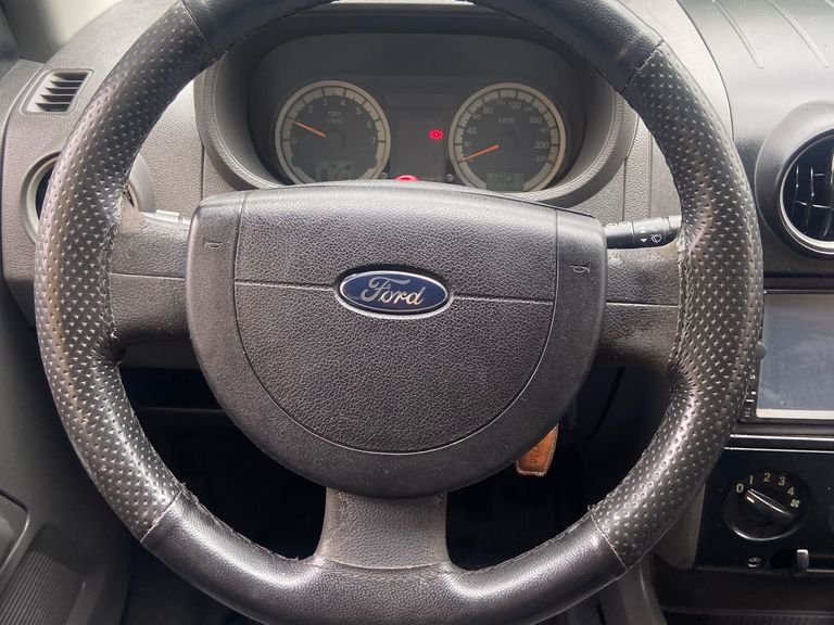 Ford EcoSport XLS 1.6/ 1.6 Flex 8V 5p