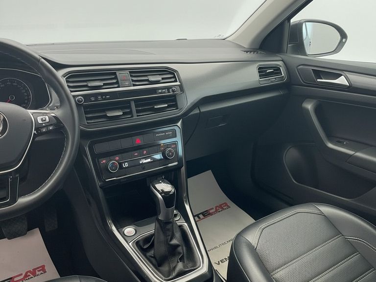 VolksWagen T-Cross Hig. 250 TSI 1.4 Flex 16V 5p Aut