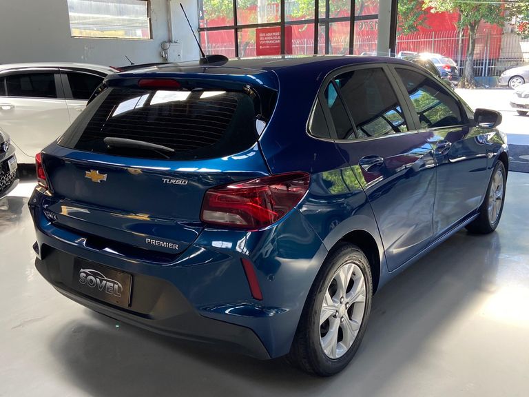 Chevrolet ONIX HATCH PREM. 1.0 12V TB Flex 5p Aut.