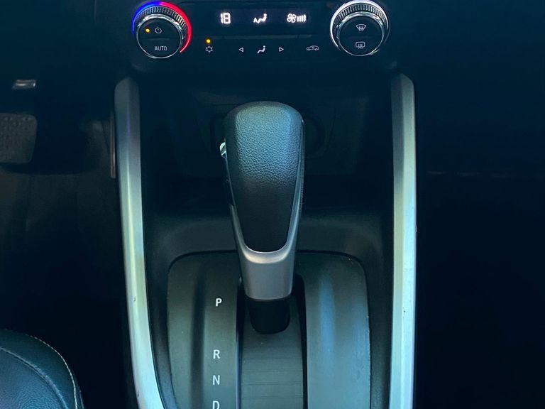 Chevrolet ONIX HATCH PREM. 1.0 12V TB Flex 5p Aut.