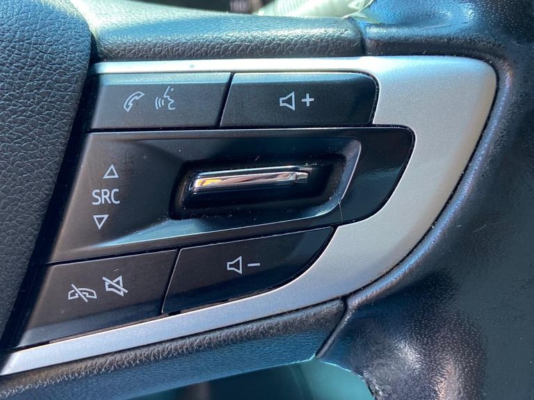 Chevrolet ONIX HATCH PREM. 1.0 12V TB Flex 5p Aut.