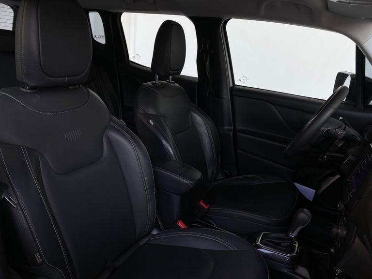 Jeep Renegade Long. T270 1.3 TB 4x2 Flex Aut.