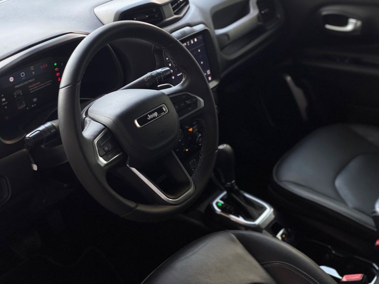 Jeep Renegade Long. T270 1.3 TB 4x2 Flex Aut.