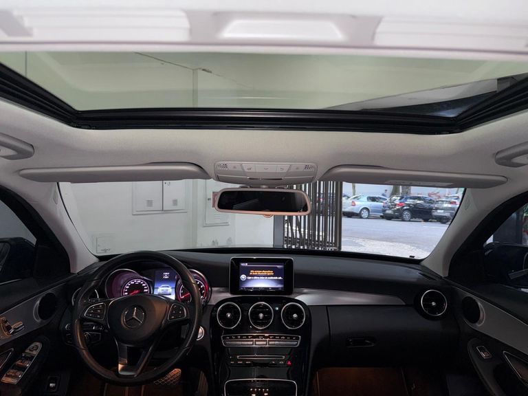 Mercedes C-250 Avantgarde 2.0 TB 211cv Aut.