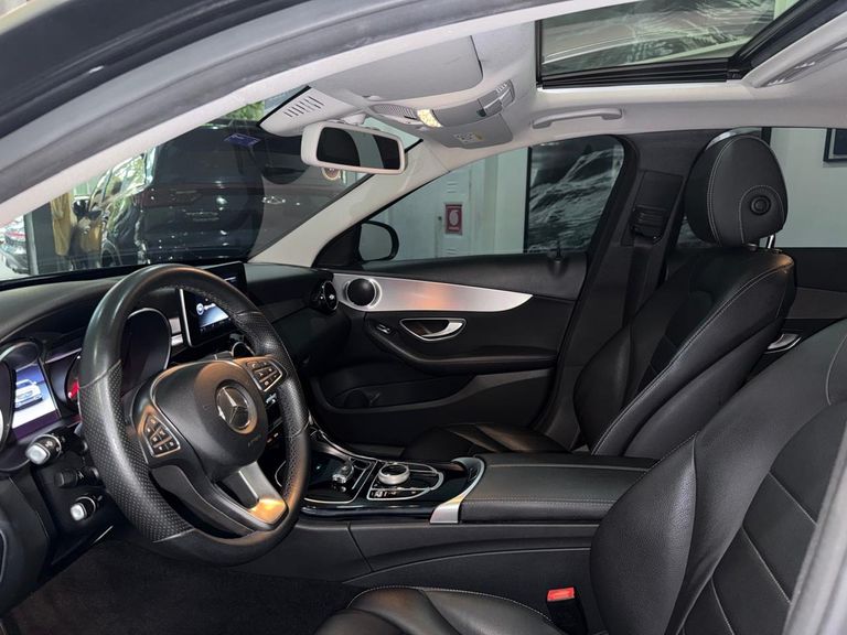 Mercedes C-250 Avantgarde 2.0 TB 211cv Aut.