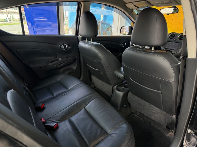 Nissan VERSA SL 1.6 16V Flex Fuel 4p Mec.