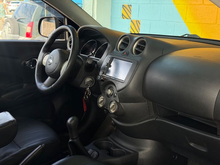 Nissan VERSA SL 1.6 16V Flex Fuel 4p Mec.