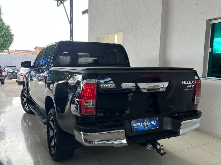 Toyota Hilux CD SRX 4x4 2.8 TDI 16V Diesel Aut.