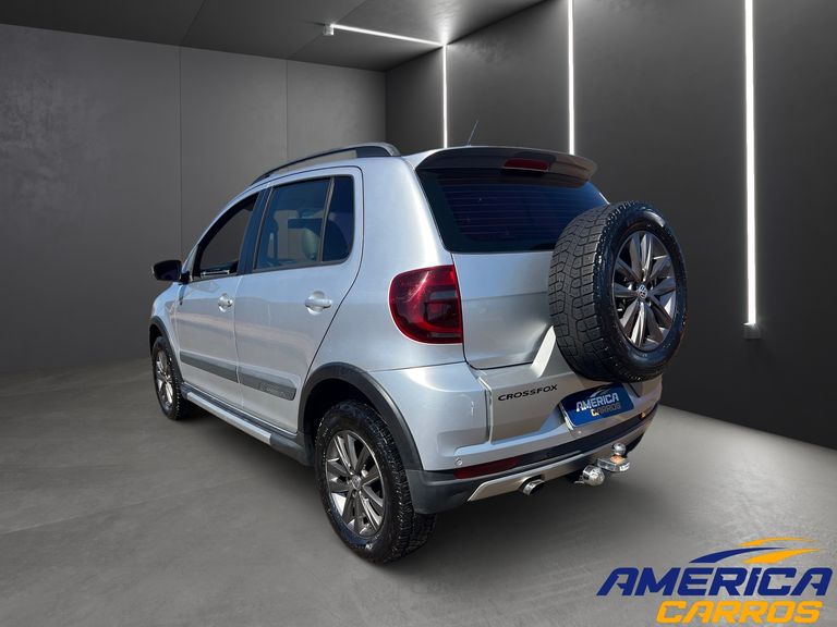 VolksWagen CROSSFOX 1.6 Mi Total Flex 8V 5p